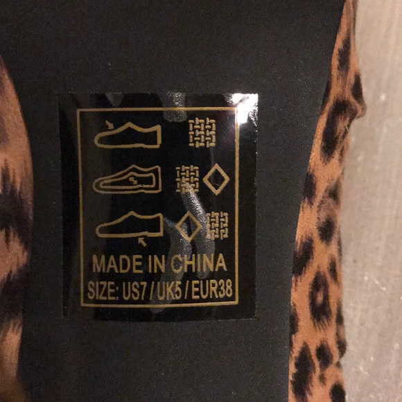 Mob wife Cheetah mules - Picture 6 of 6